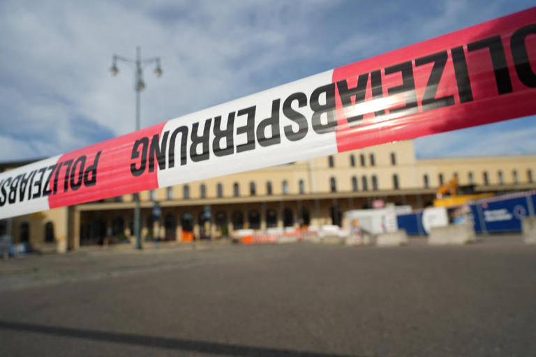 Explosion near German train station injures 2