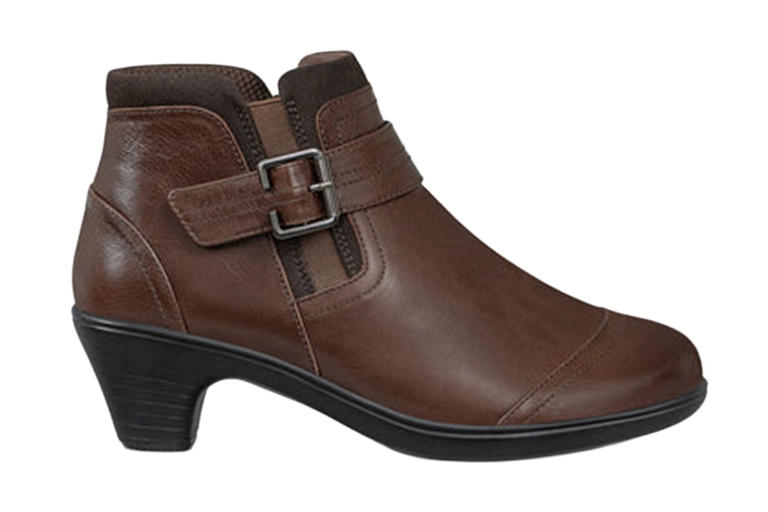 shoppers-with-plantar-fasciitis-walked-27-000-pain-free-steps-in-these