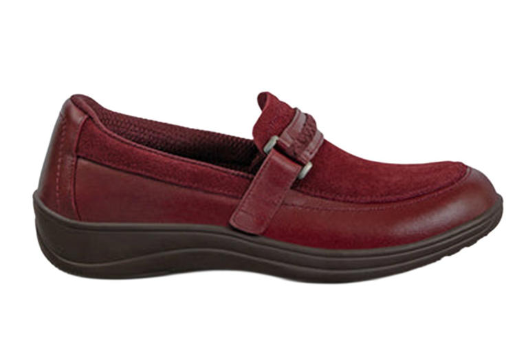 shoppers-with-plantar-fasciitis-walked-27-000-pain-free-steps-in-these