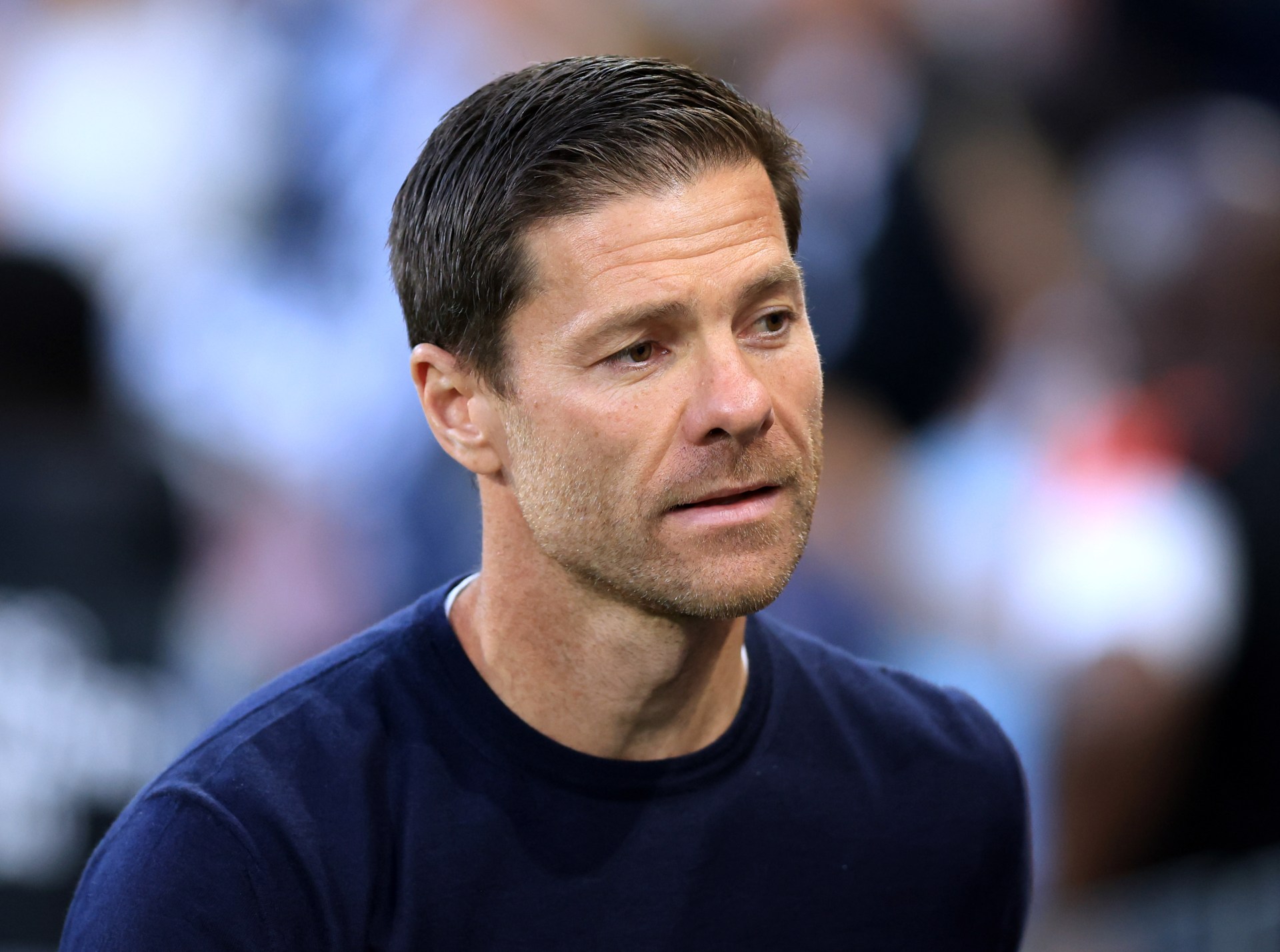 Martin Keown slams 'strange' Xabi Alonso decision after Chelsea's ...