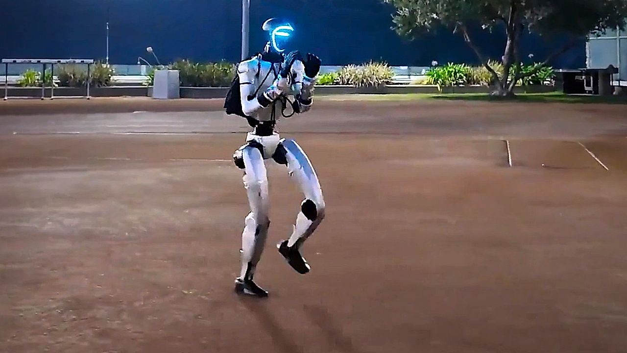 Humanoid robot does cartwheels and flip kicks like a human