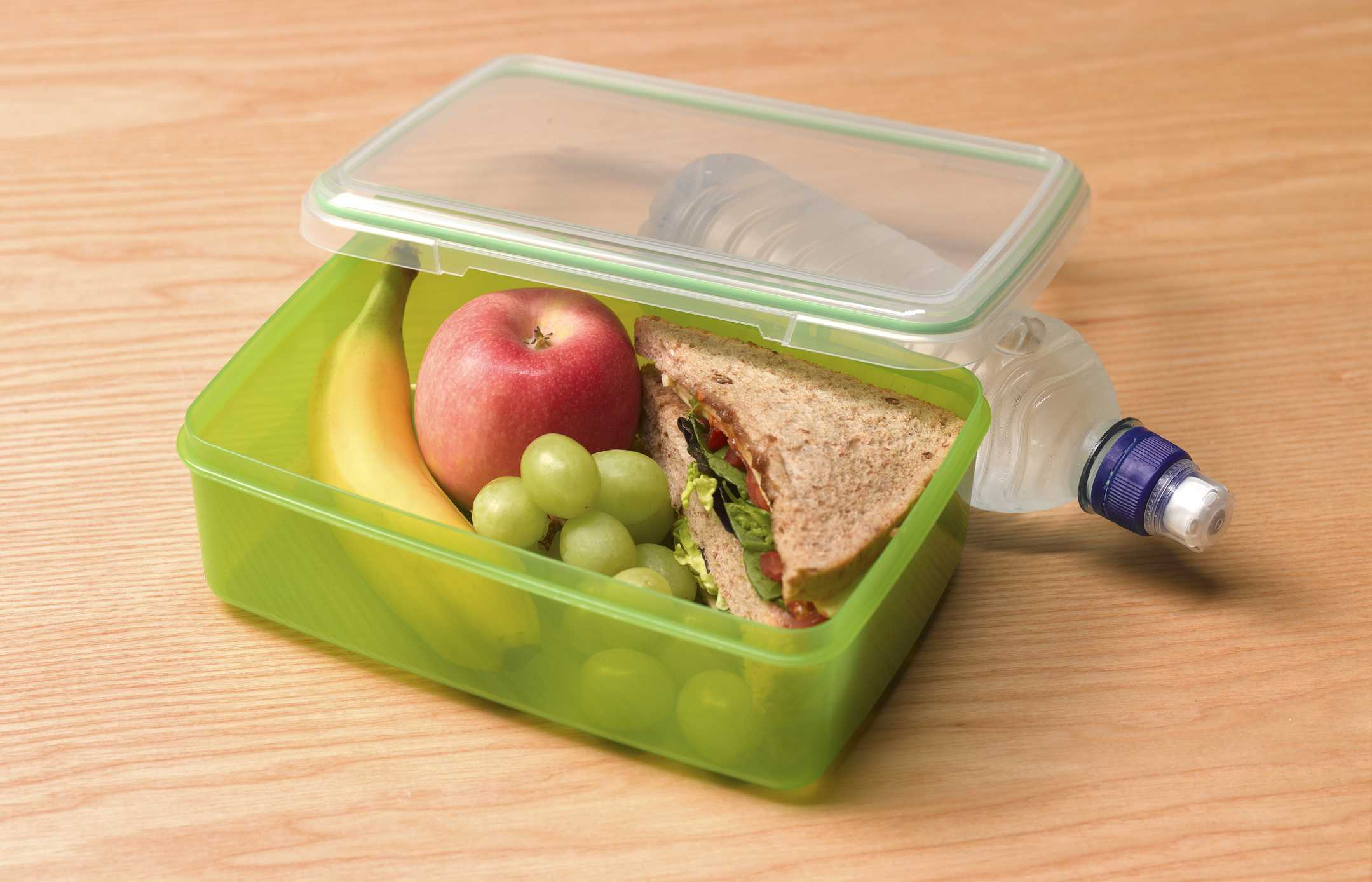 Back to school: How parents can build better school-year eating habits