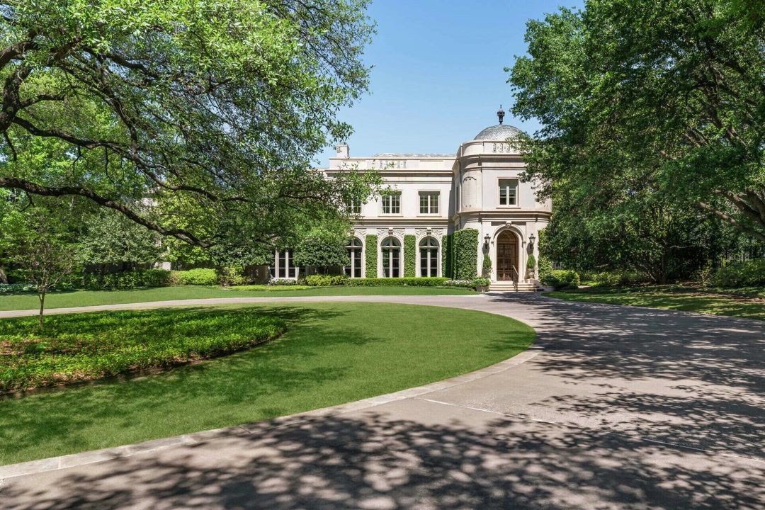 Texas real estate legend's widow lists lavish estate for nearly $18M