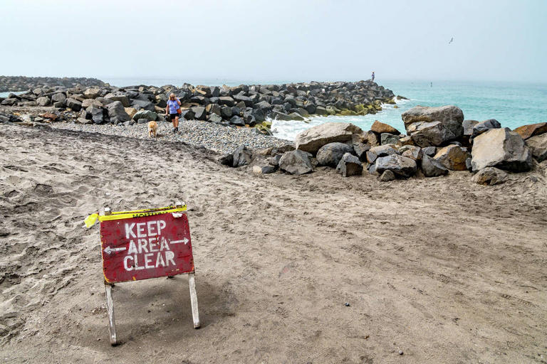 New photos show extent of erosion damage to Carlsbad beach park