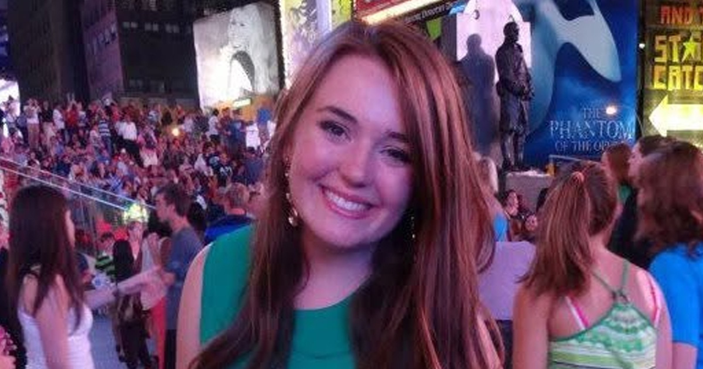 Woman shot dead by police in Times Square after she stabbed stranger to ...