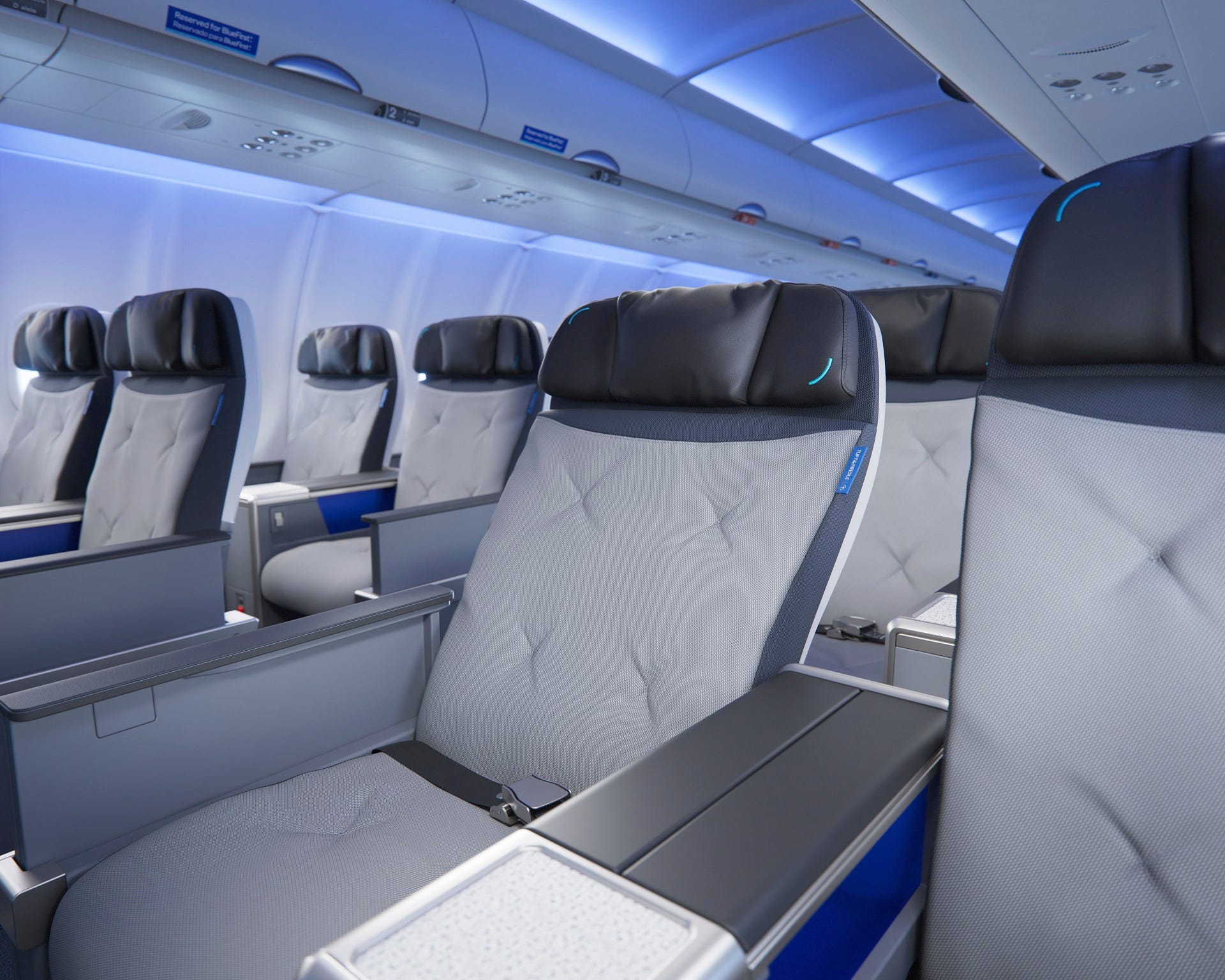 JetBlue first-class Florida fares start at $249. What travelers get