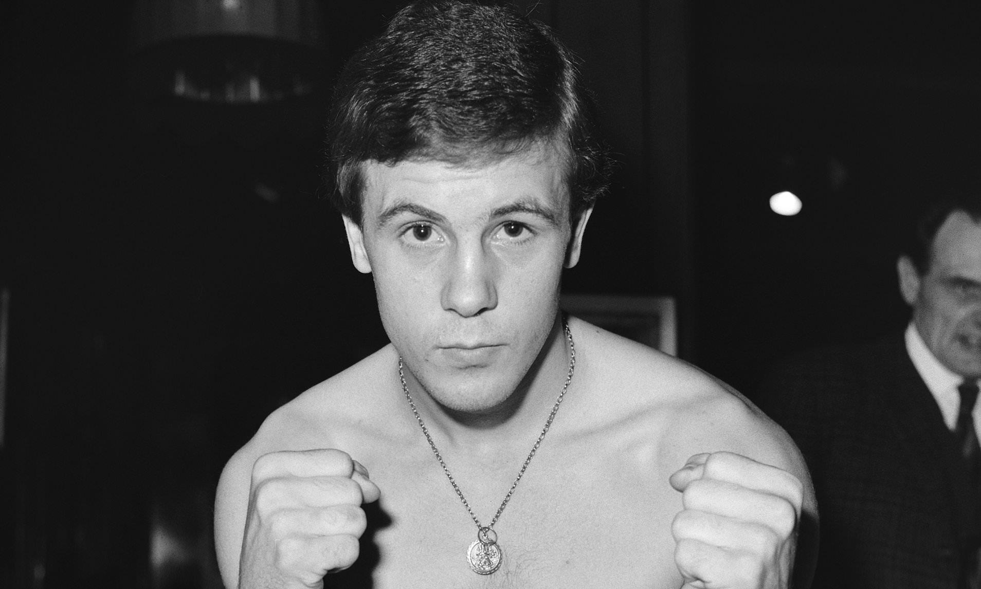 Jimmy Batten dead at 70: Tributes flood in for British boxer who ...