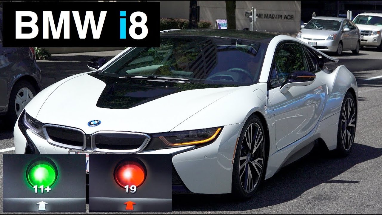 2015 BMW i8 test drive - predicting traffic lights