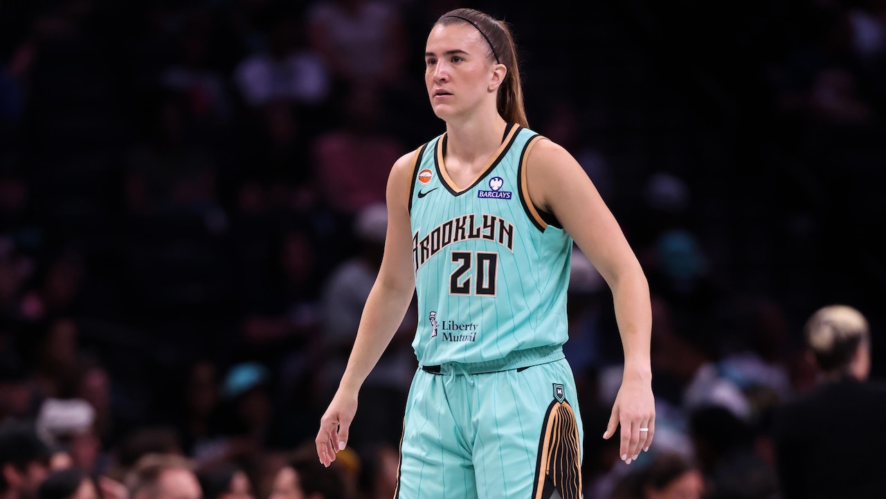 Sabrina Ionescu's new Nike Sabrina 4 'The Switch' shoes and release ...