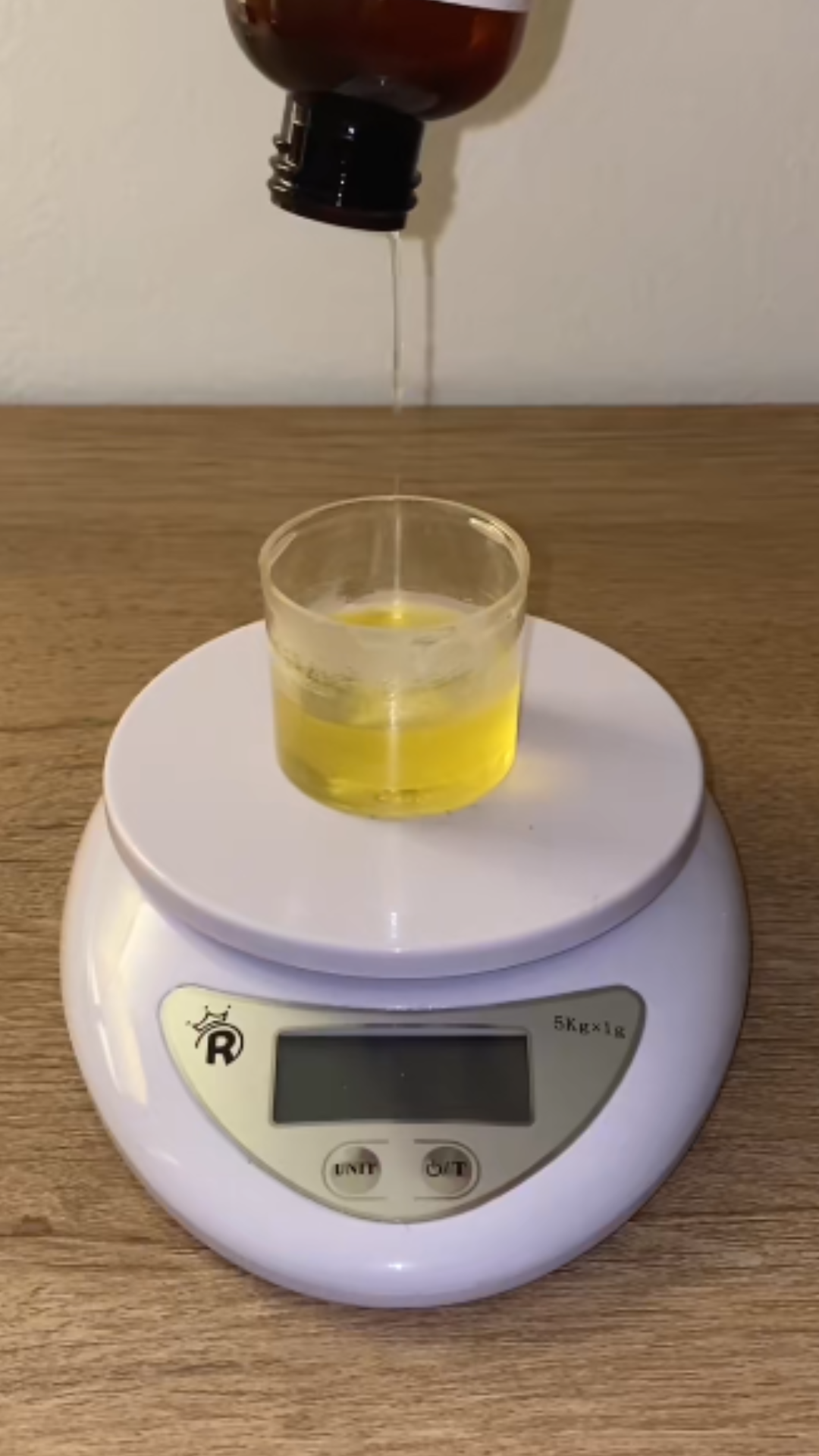 DIY birthday cake wax melt ideas and techniques