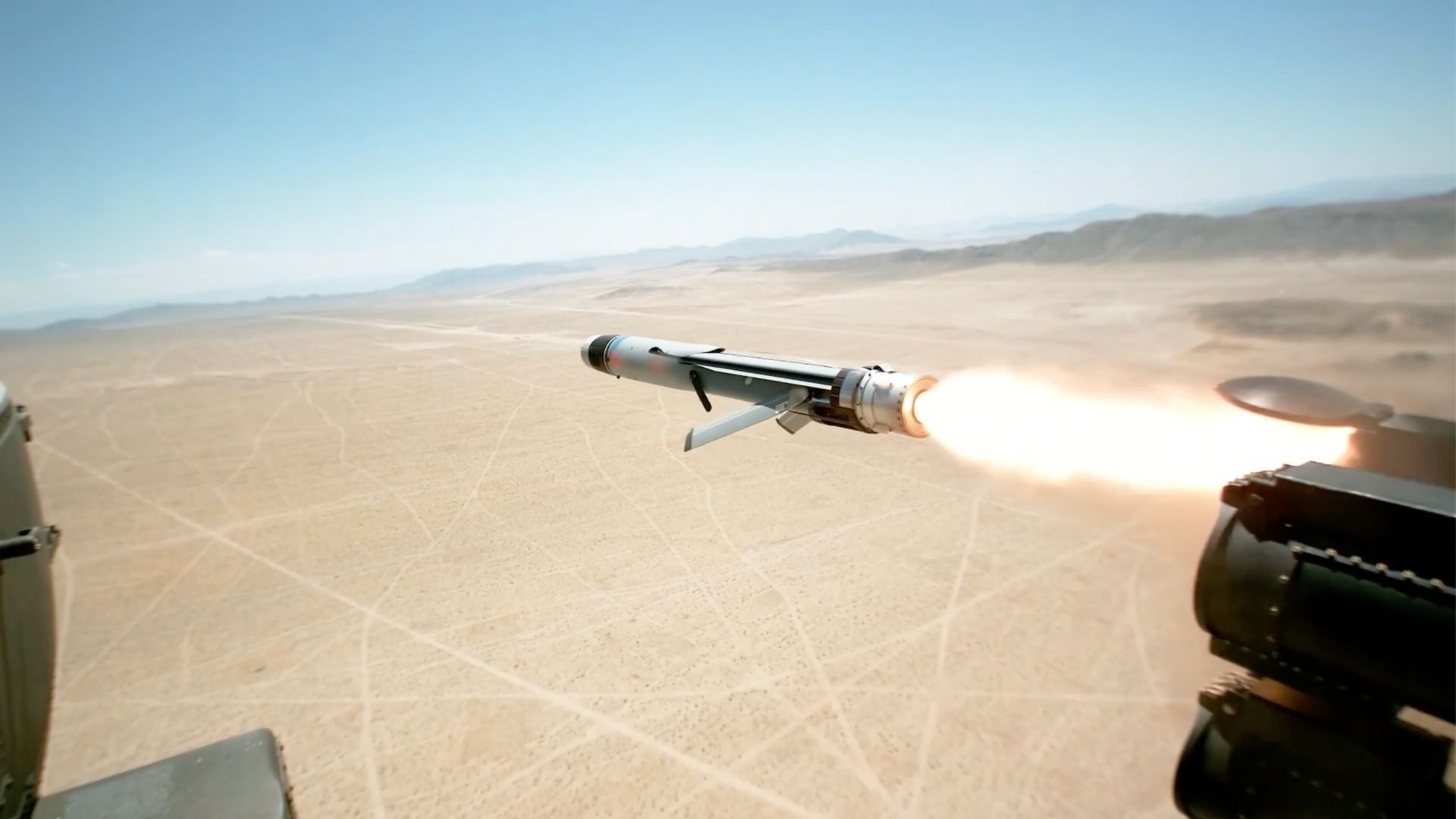 Video: US Army tests Black Hawk launching 100-mile Altius drone over ...