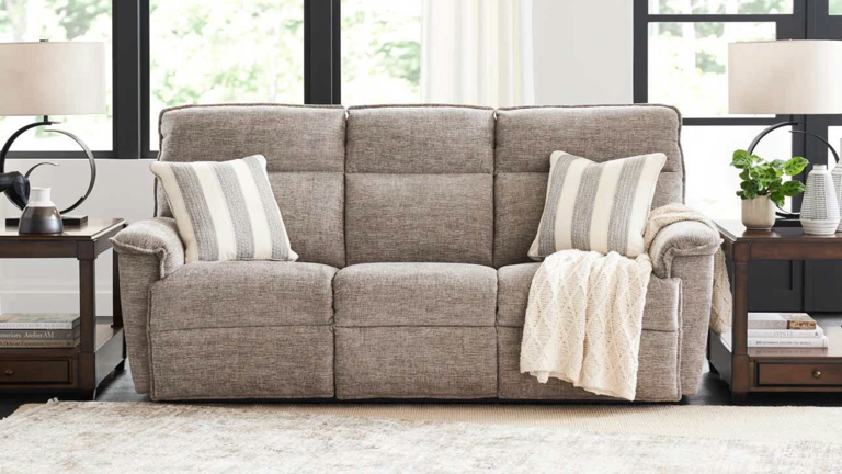 Sit back and save up to $1,320 on La-Z-Boy recliners for Labor Day