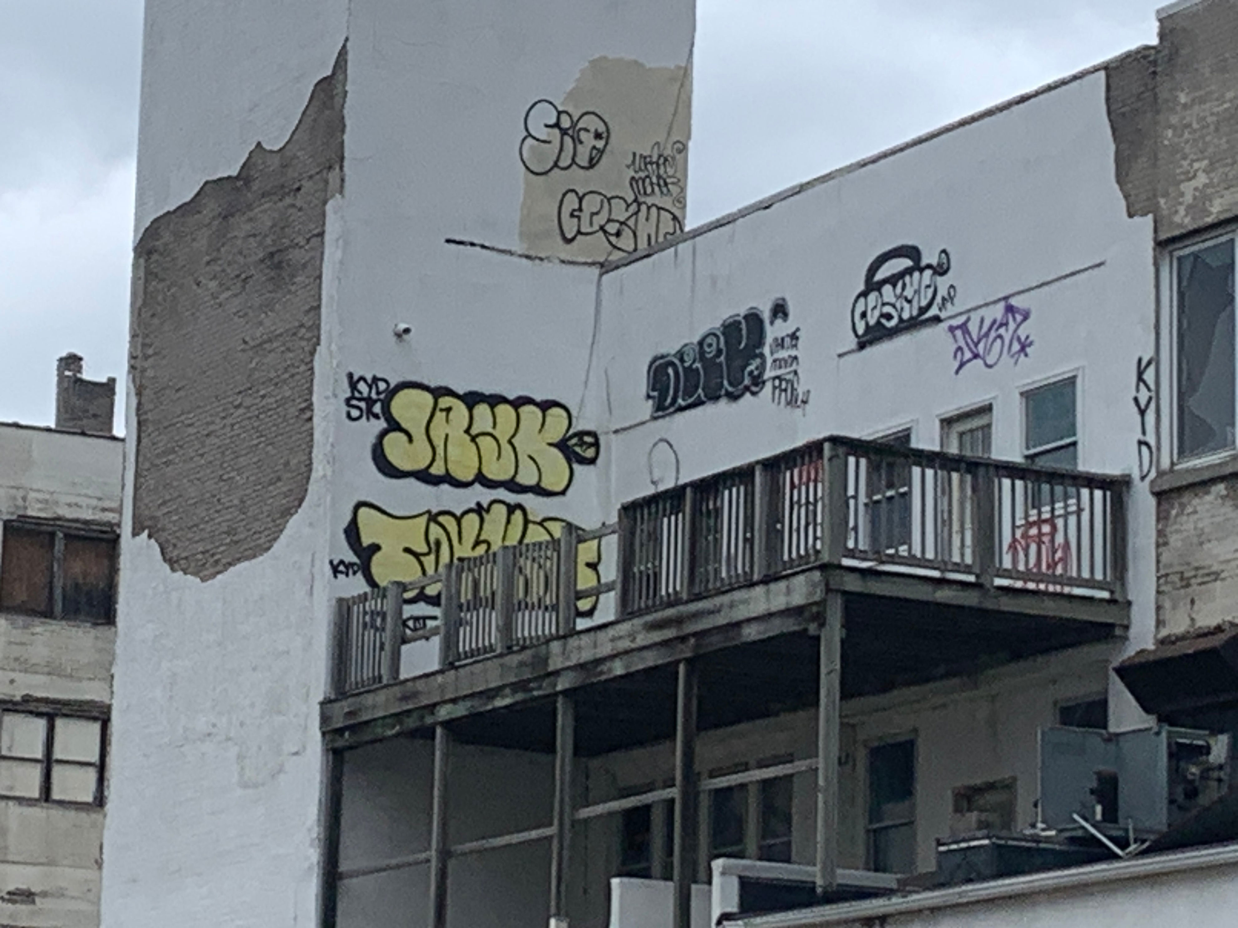 New Dayton portal lets residents report graffiti via smartphone