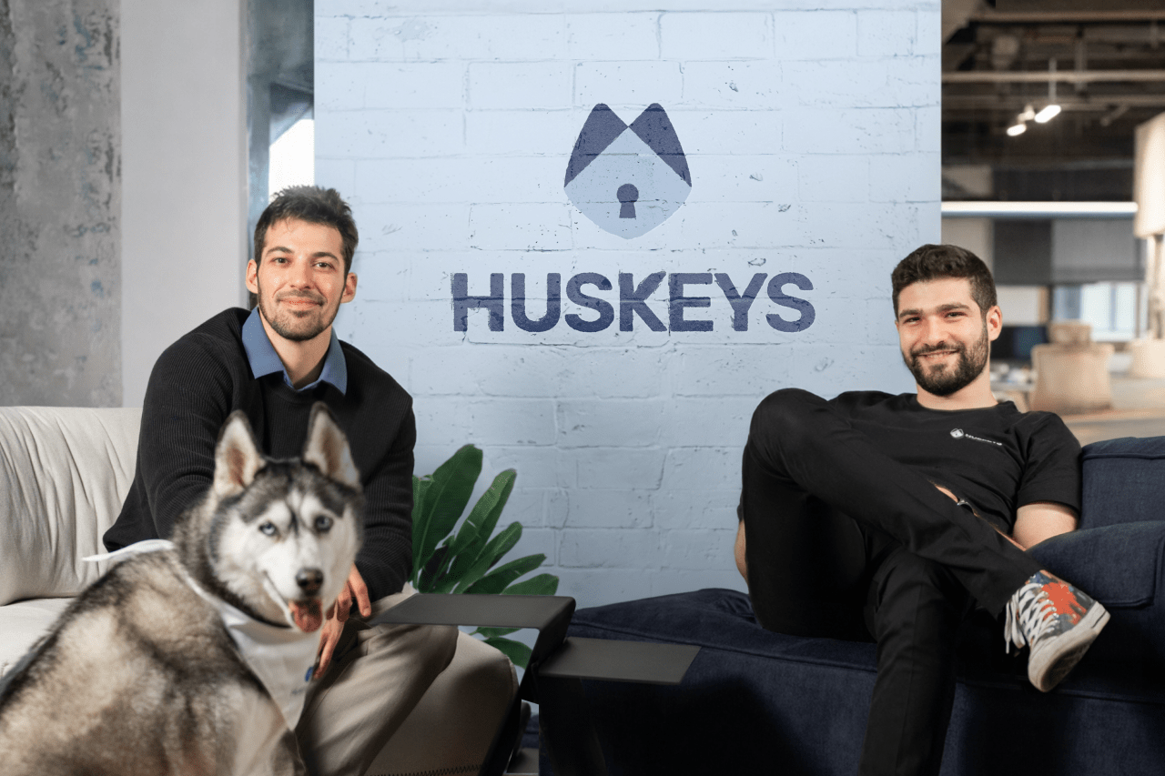 Blackstone Backs Cybersecurity Startup Huskeys to Fight Unwanted AI Traffic