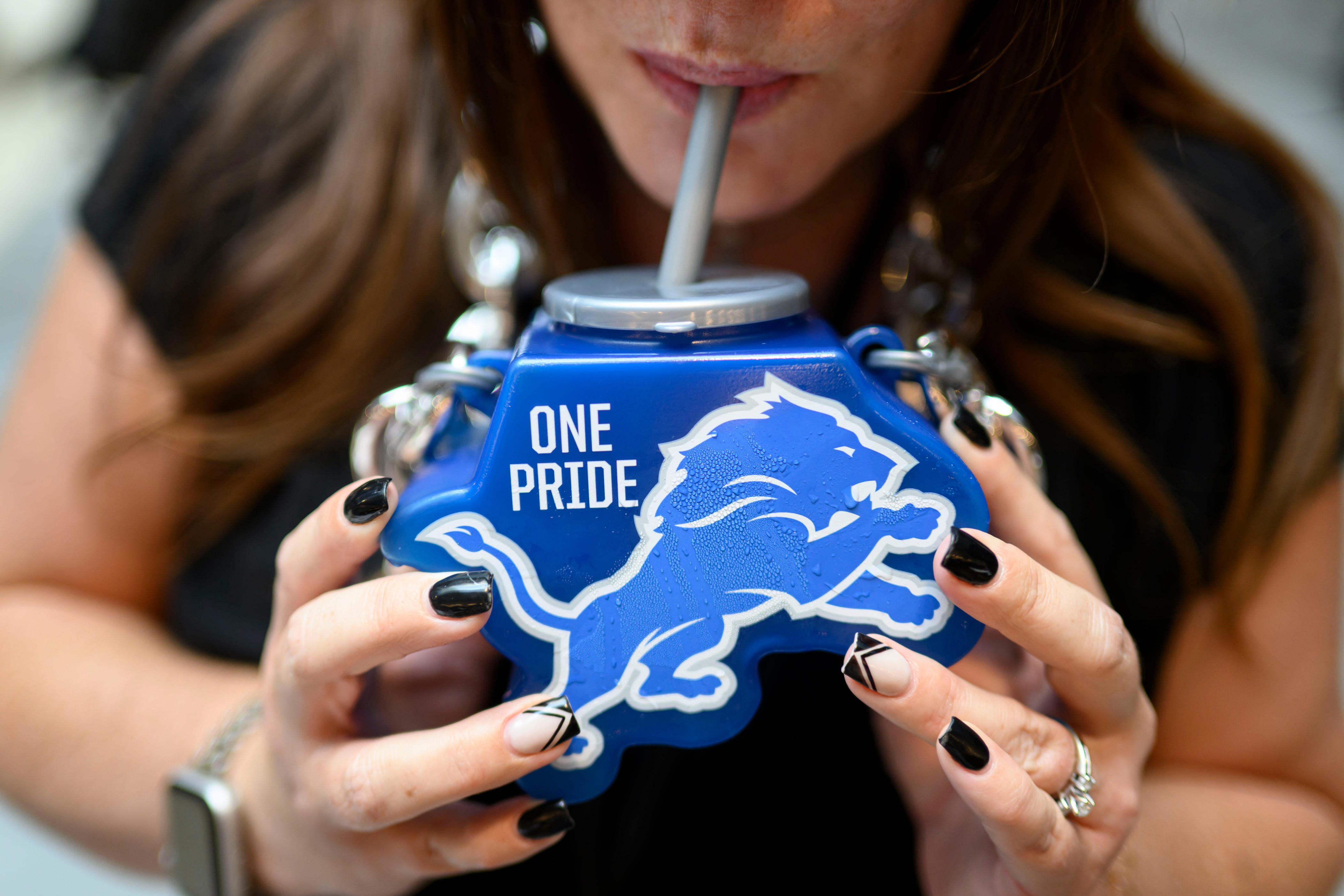 values-and-splurges-what-s-new-to-eat-at-ford-field-this-lions-season