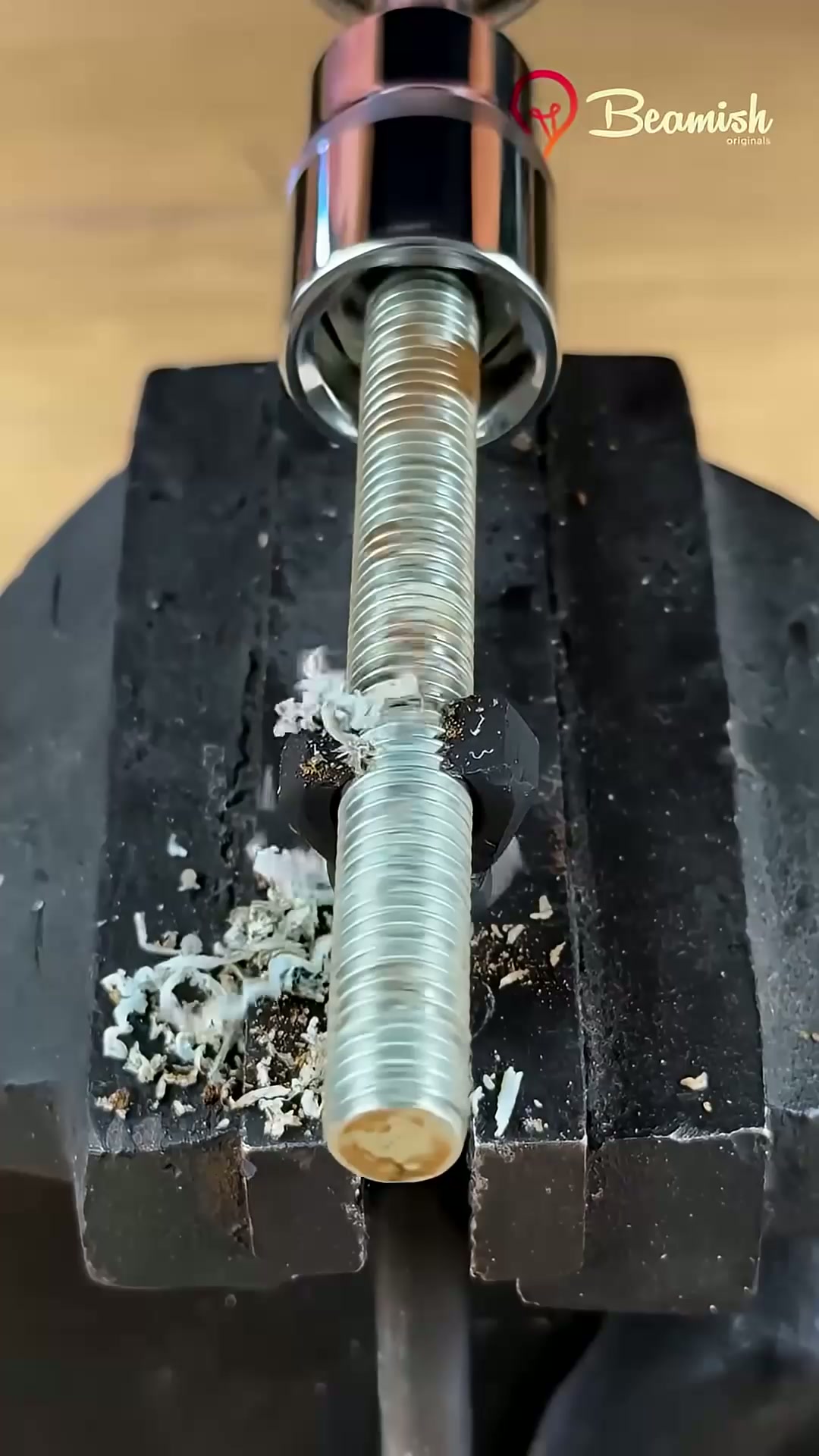 Nut and bolt tricks you should know #diy #useful #bolts #tricks