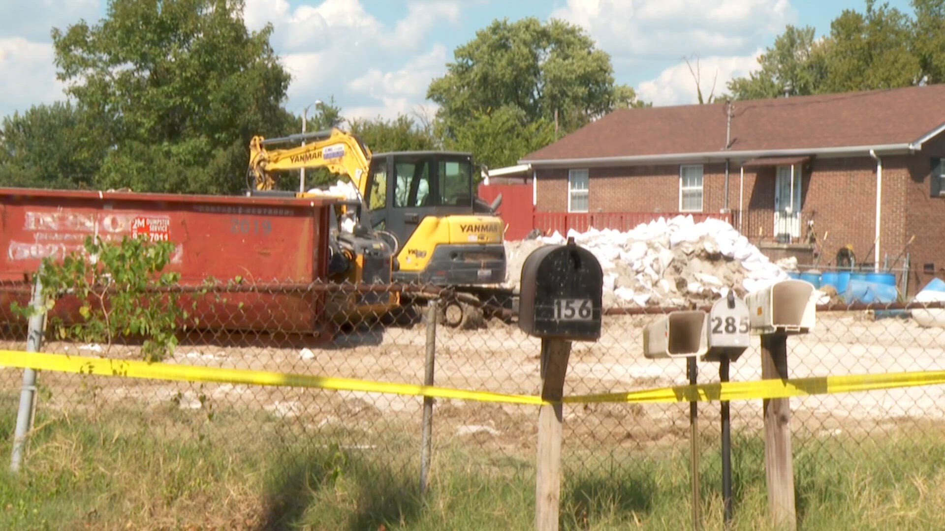 Sandbag house in Shepherdsville demolished after being deemed unsafe