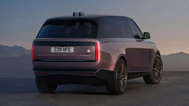 Range Rover electric debuts with 333 miles of range and serious off ...