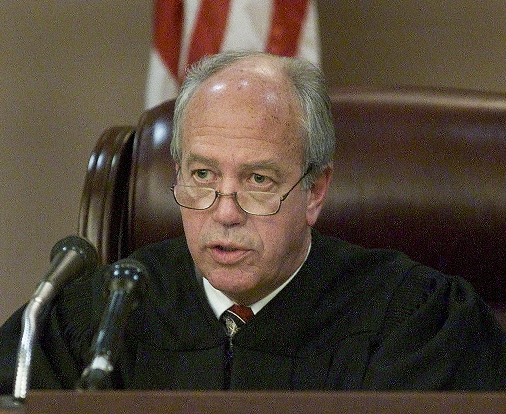 Judge Sandy Sauls, who ruled in 2000 presidential recount, dies at 85