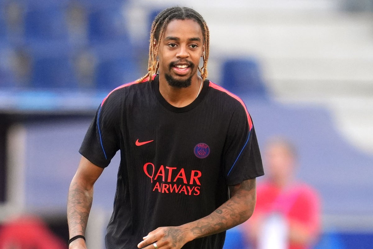 Iraola confirms Barcola in line to make Liverpool debut at Ipswich
