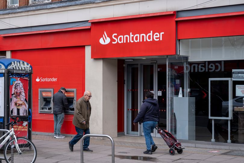 Santander £647 warning to all customers in new email today