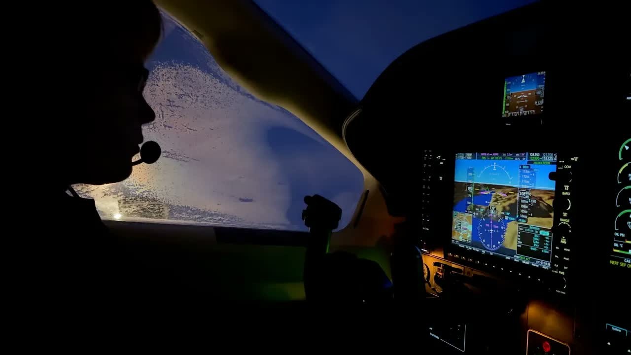 Watch a TBM flight go wrong at 20,000+ feet - "Everything changed"