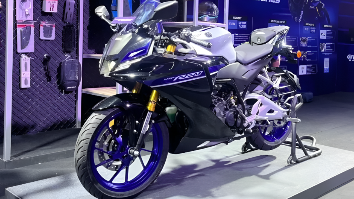 Beda dari R15, Yamaha YZF-R2 hadirkan fitur Y-Connect dan quick shifter ...