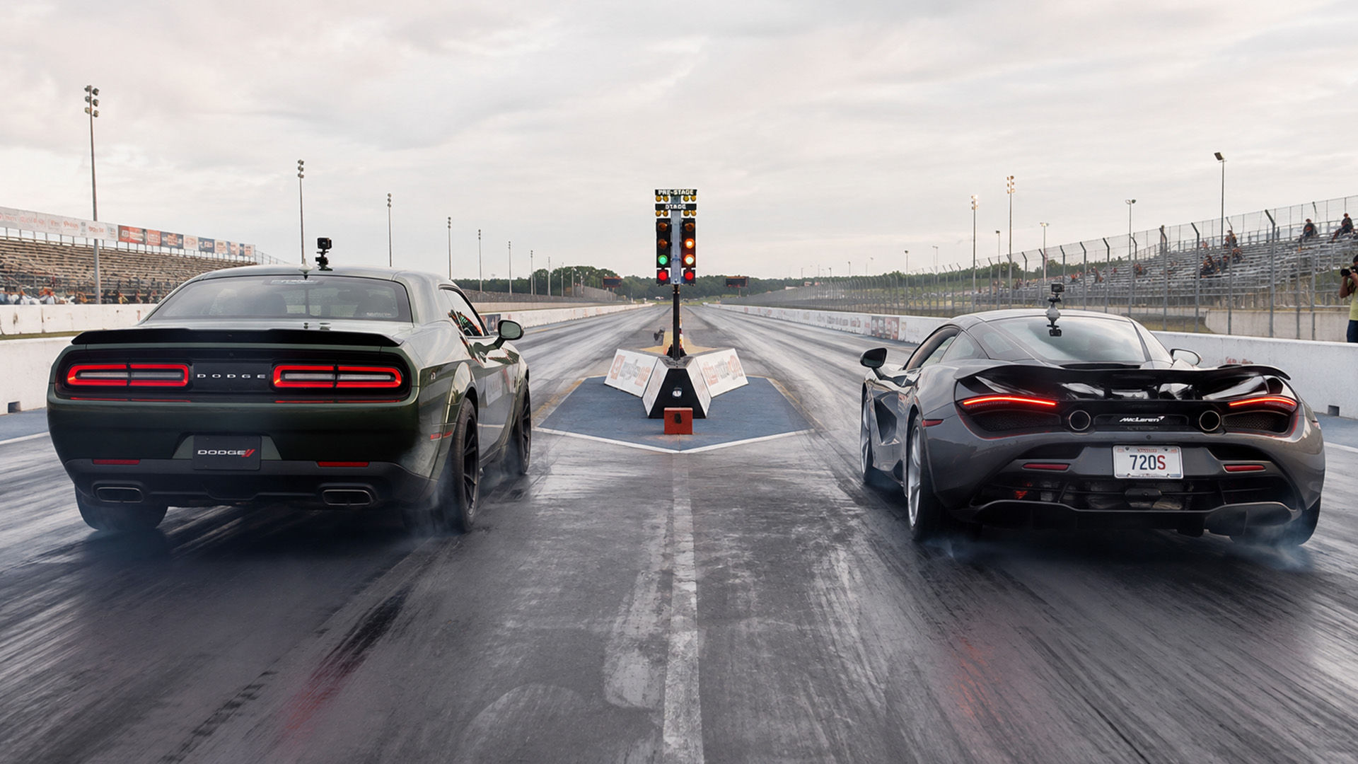 840HP Dodge Demon faces 710HP McLaren 720S drag race