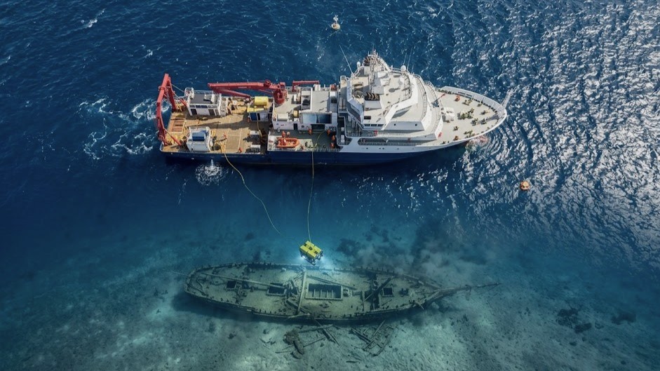 Something 1,500 meters underwater was supposed to stop Deepwater ...