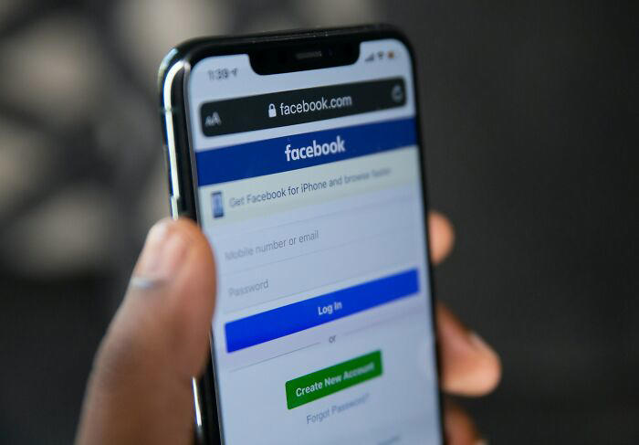 Mark Zuckerberg has a warning for anyone screenshotting disappearing ...