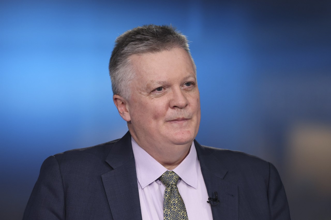 BOE's chief economist sees need for rate rise as war's course remains uncertain