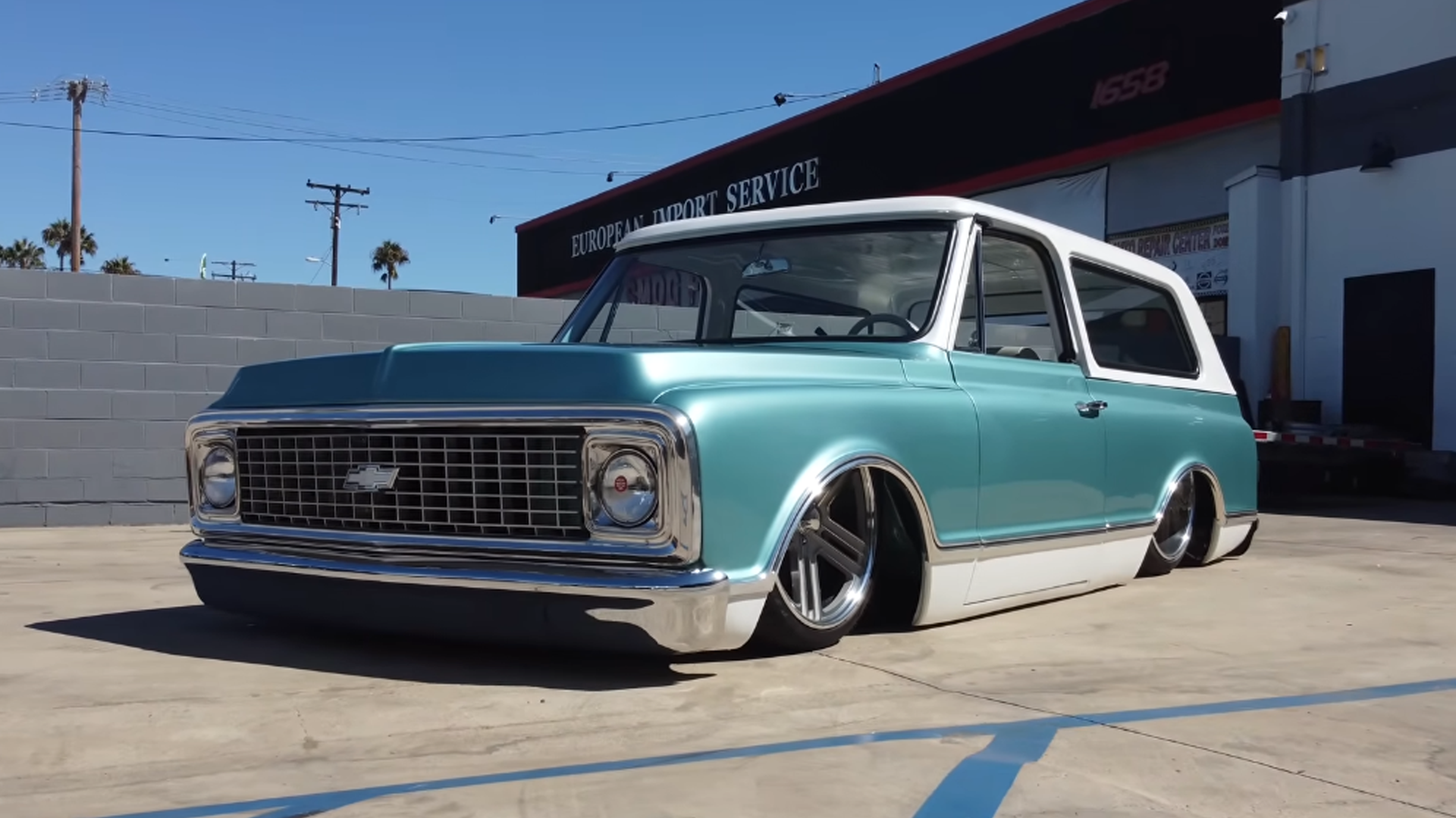 $300K custom '71 Chevy K5 Blazer gets a slammed makeover