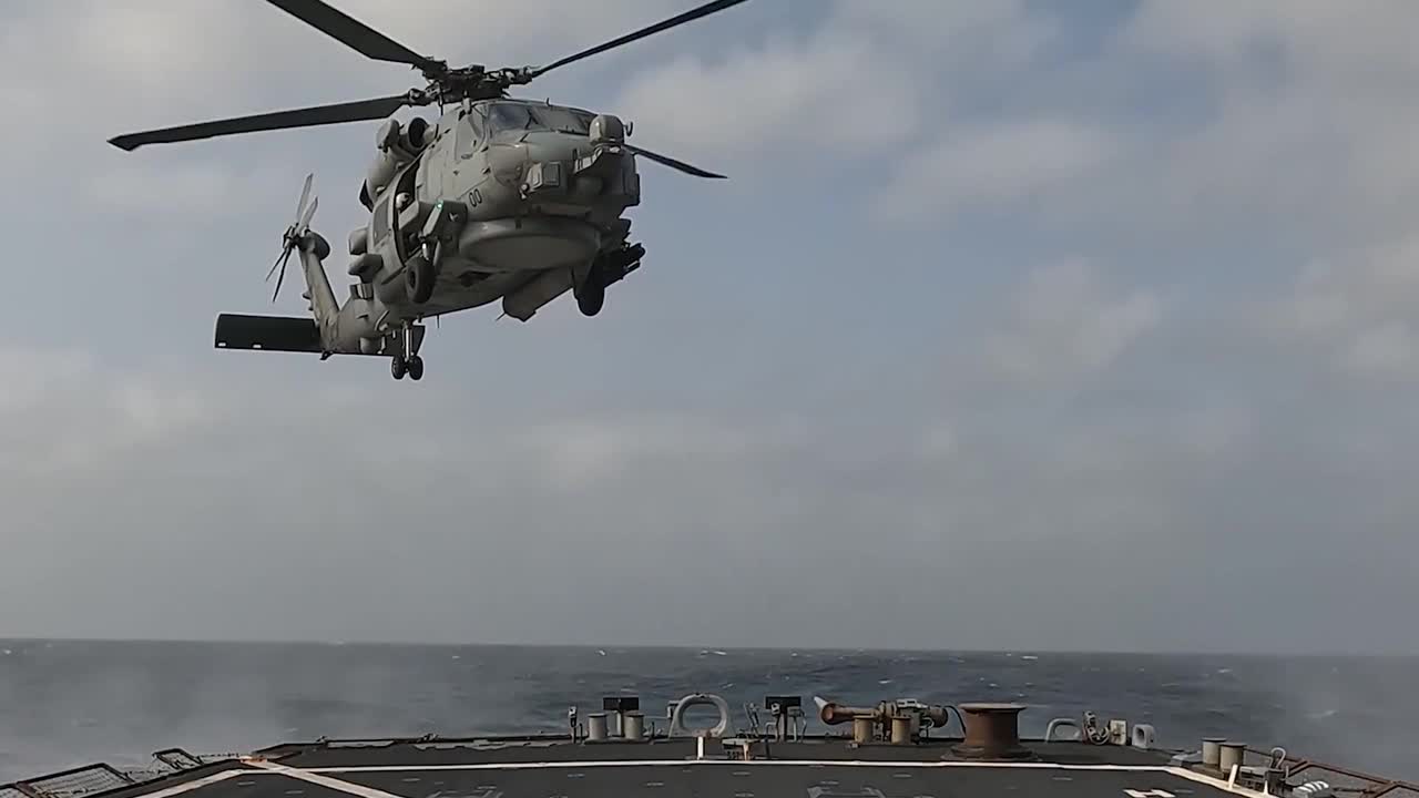 US choppers patrol sea routes as Iran blockade continues