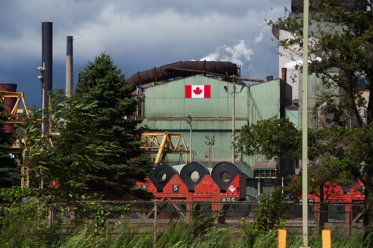 US.-Canada trade spat could bring more tariffs next week