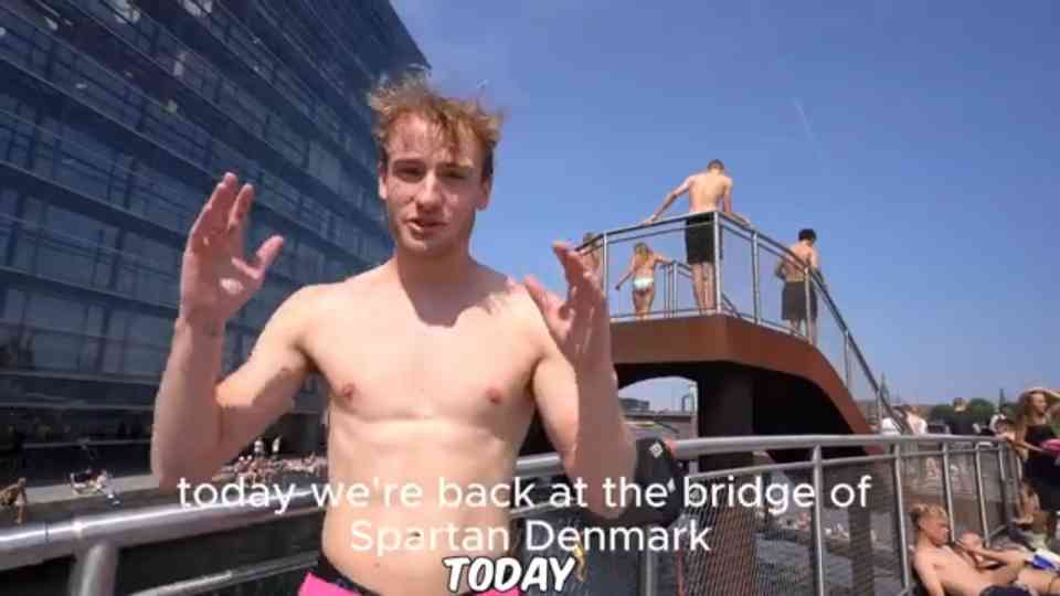 Warm up flips and high platform jumps at the pier