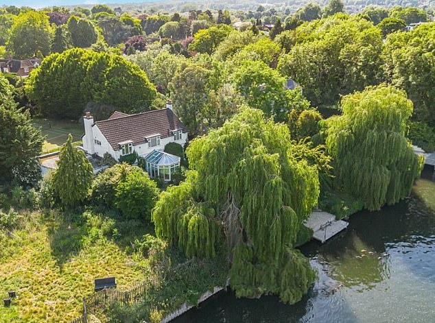 Ricky Gervais puts £2.95m home on the market as he plans to wed his partner to avoid inheritance tax