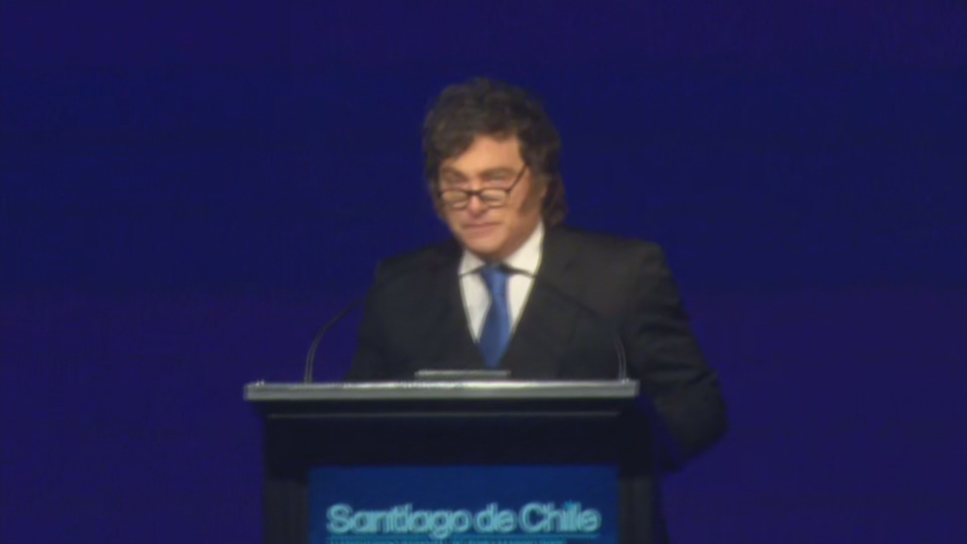 “Adoctrinamiento socialista”, "zurdos mugrosos", "Chile fue la envidia de la región": las frases de Milei en Foro Madrid