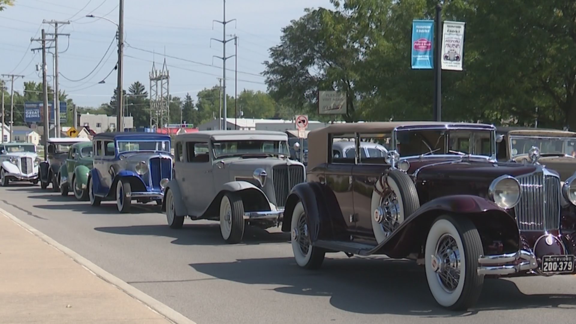 Car from 1909 on display at ACD Festival