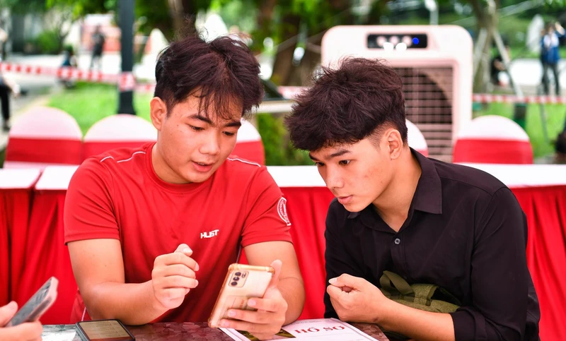 Cảnh báo 6 hình thức lừa đảo 'đón đầu' tân sinh viên