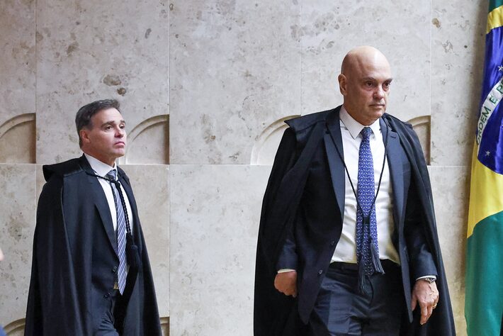 André Mendonça e Alexandre de Moraes ingressam no plenário do STF. Foto: Antonio Augusto/STF