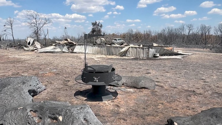 Ross fire destroys couple's retirement home and Airbnb business in Graford