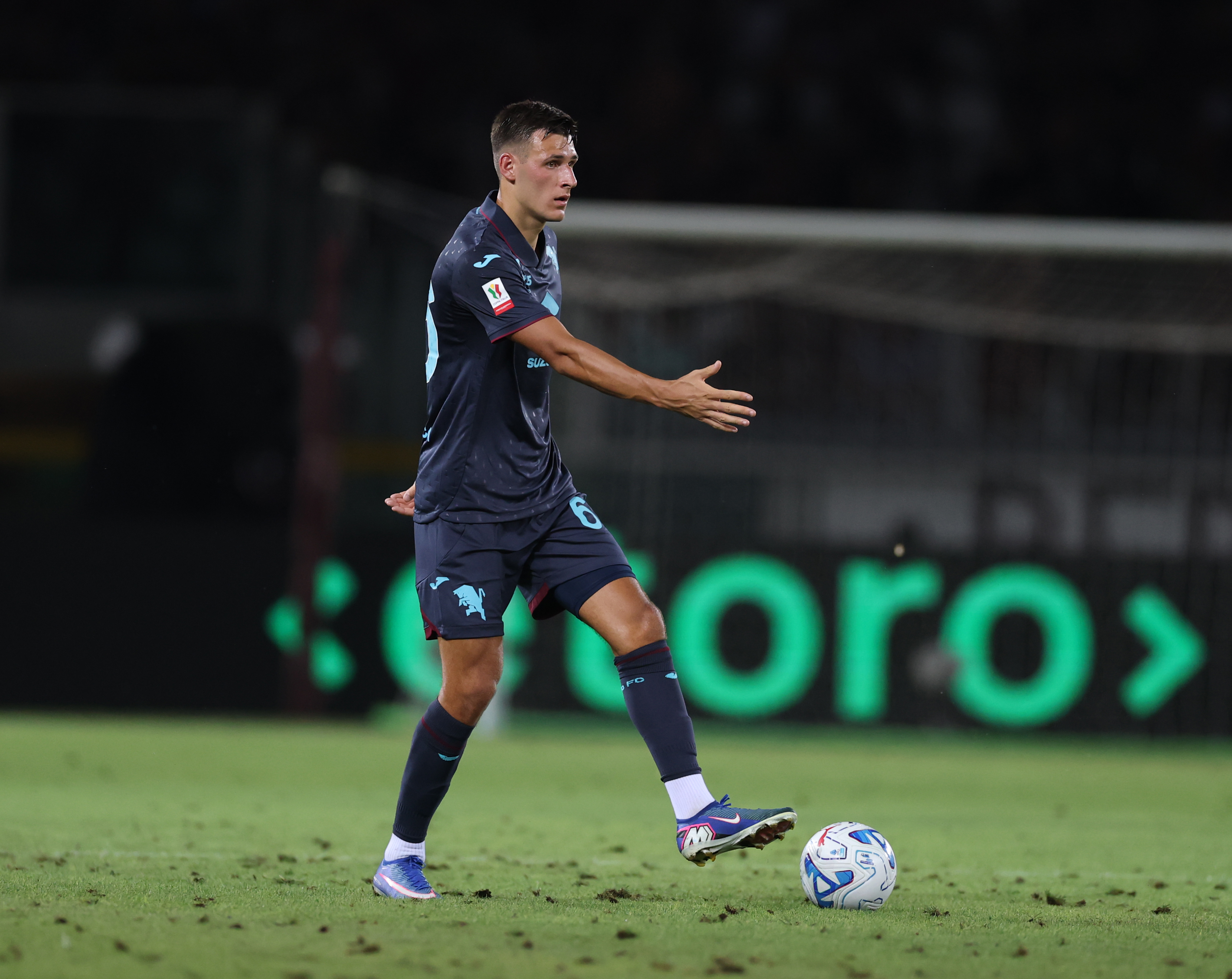 Celtic to return for £13m star, Rangers 'quality' deal, Hibs striker ...