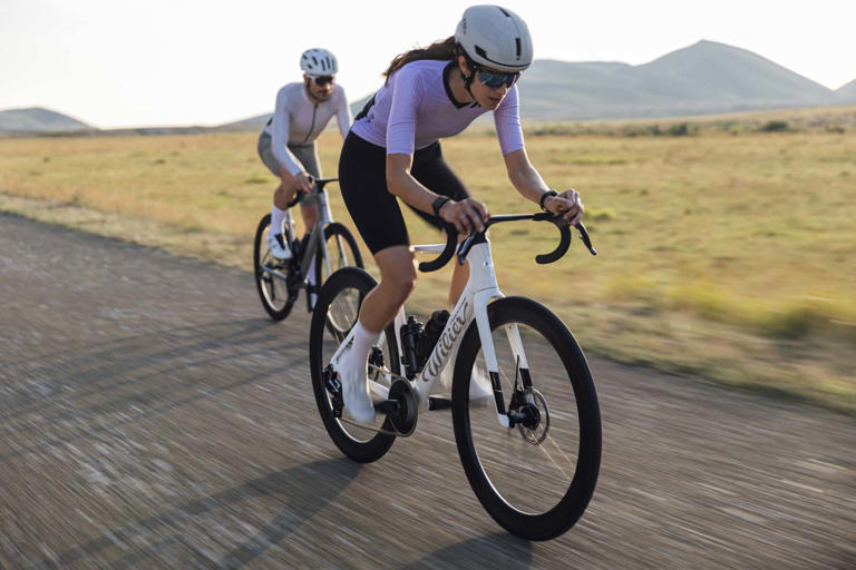 wilier-introduces-cheaper-version-of-filante-aero-bike-with-same