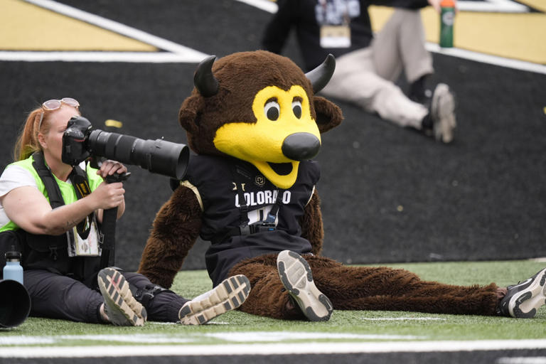 Deion Sanders roasts Colorado football critics after dominant rushing ...