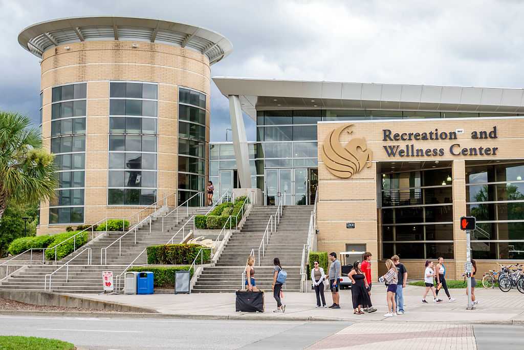 Undocumented students banned from enrolling in Florida public universities after board vote