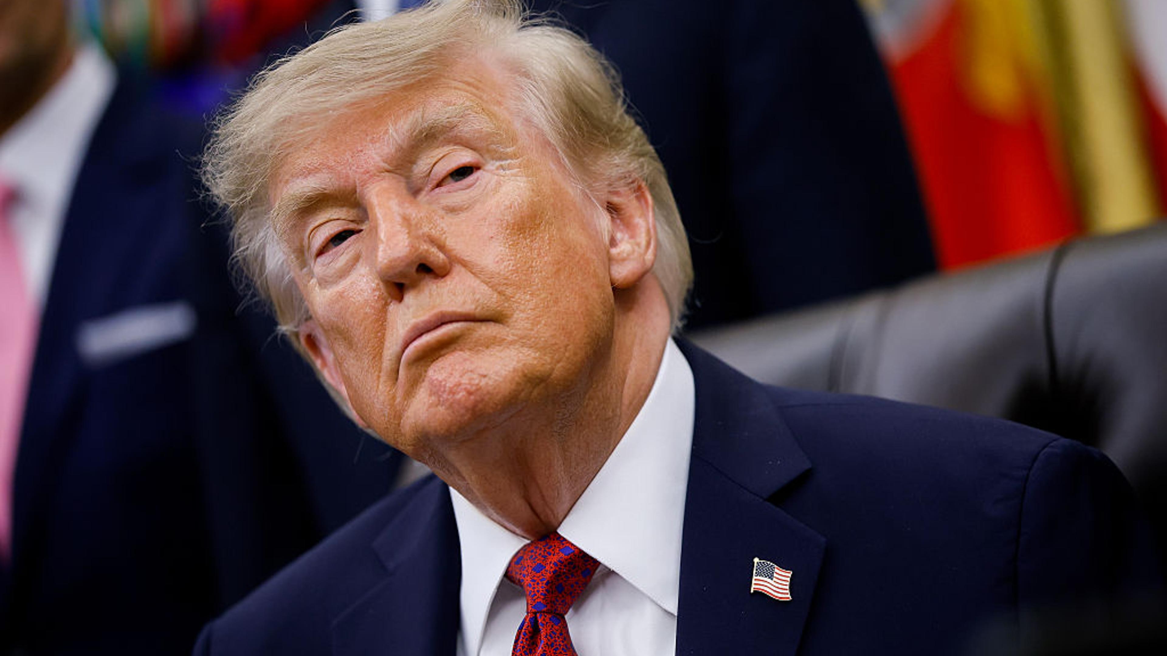 trump-hit-canada-with-50-tariffs-then-mark-carney-turned-straight