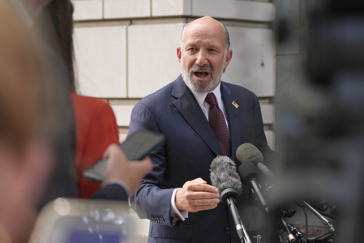 Howard Lutnick made over $250 million last year