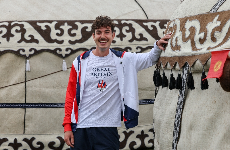 Western athletes try their hand at Kyrgyzstan’s Nomad Games