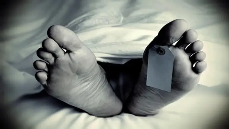 Jharkhand: Young woman's beheaded body found in forest, ritual items ...
