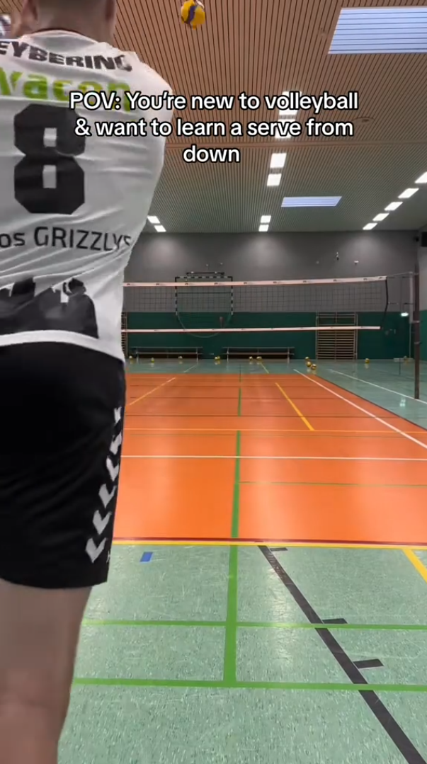 The easiest volleyball serve every beginner should learn